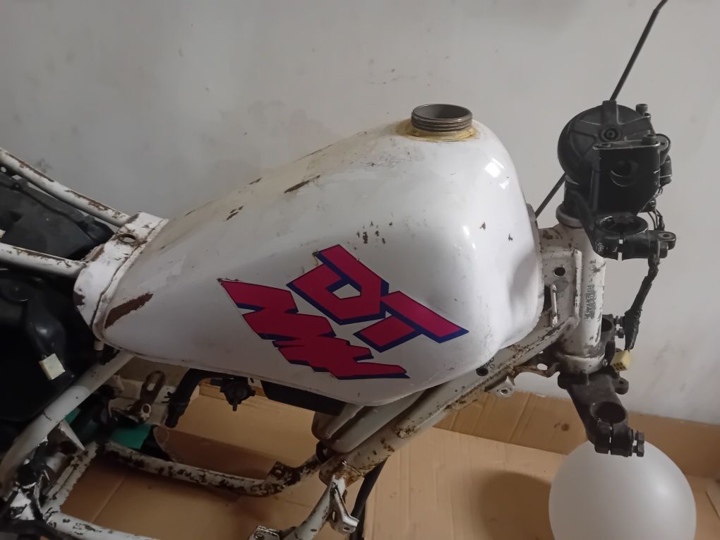 Quadro s/d e peças yamaha dt 50