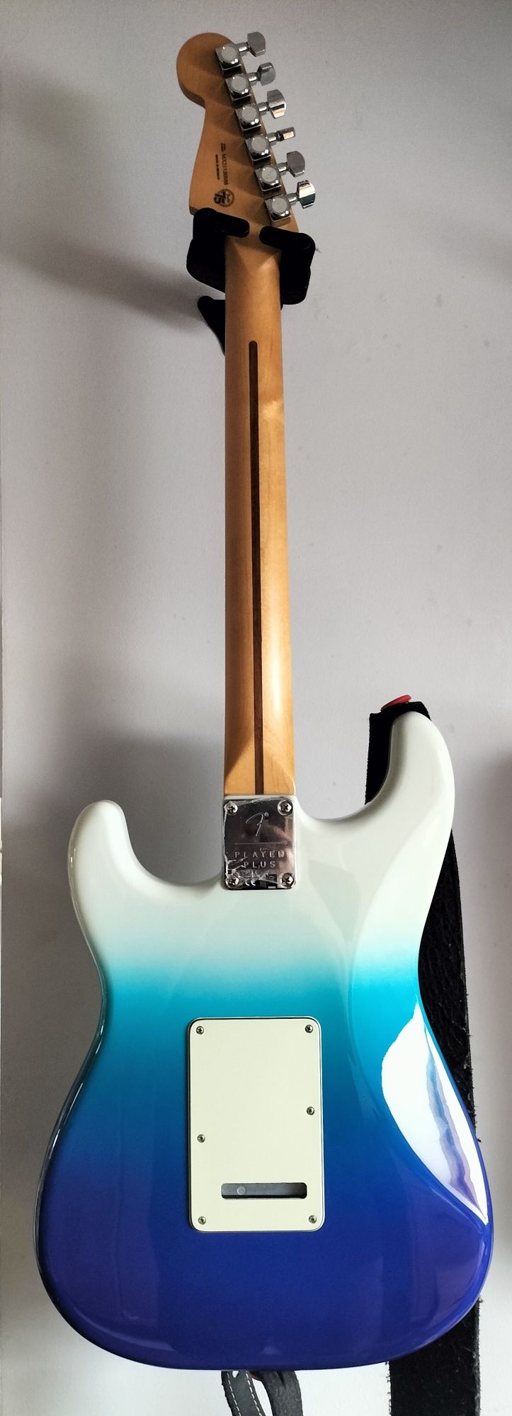 Fender Player Plus Stratocaster Hss Blb Strat