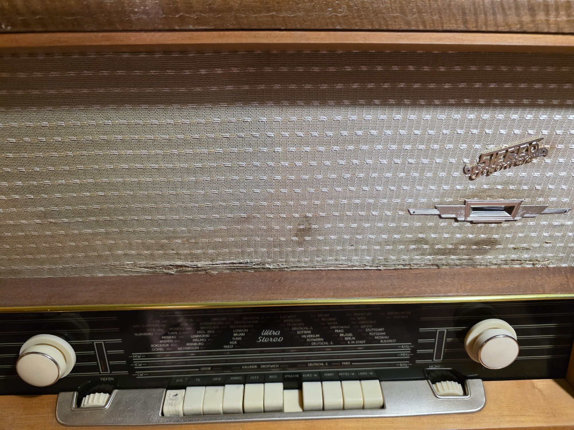 Stare radio lampowe Gerufon Stereo 61W