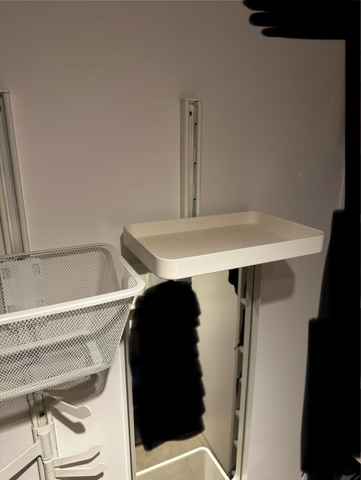 IKEA ALGOT system przechowywania: 2 szyny,kosze,lustro,półka,haczyki