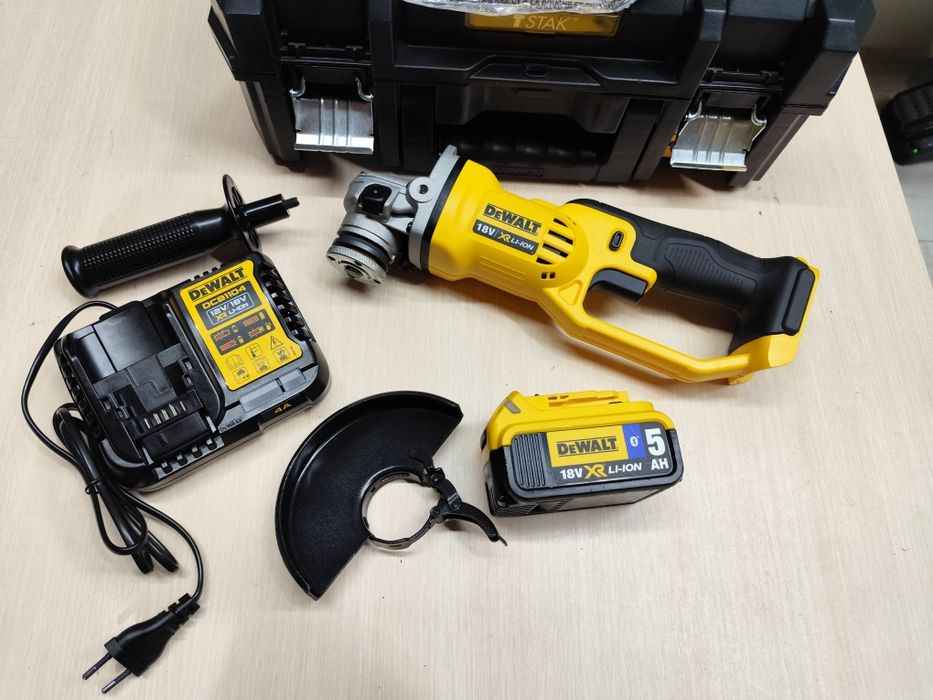 DeWal болгарка акумуляторна Деволт оригінал