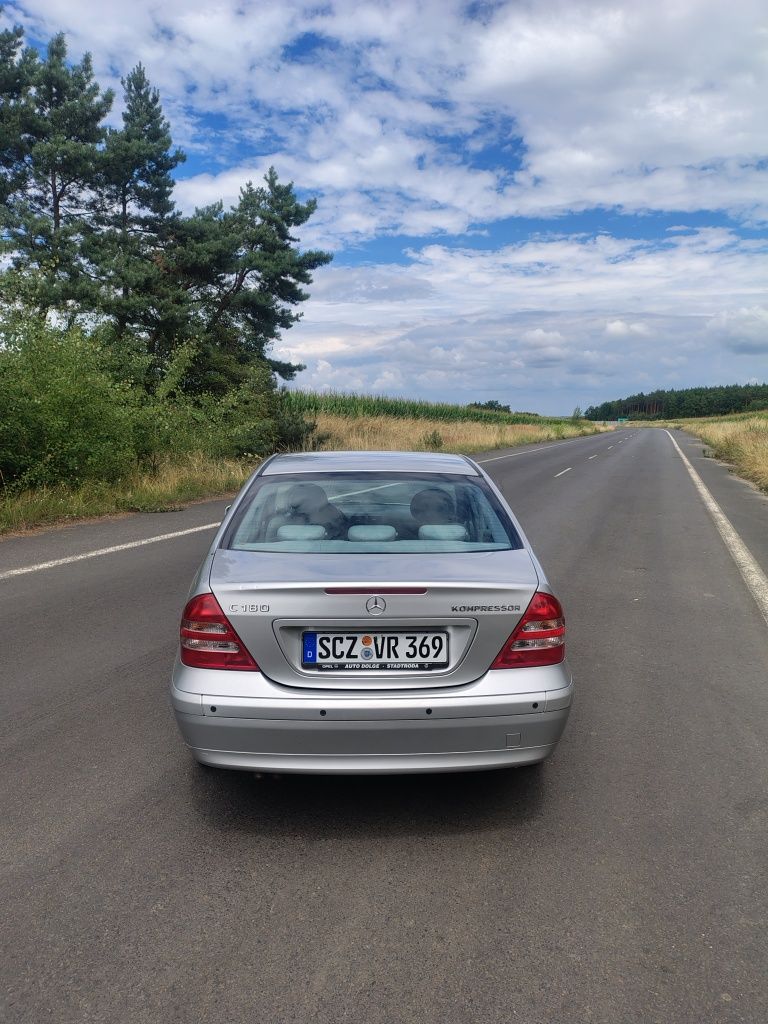 Mercedes-Benz c-klasa