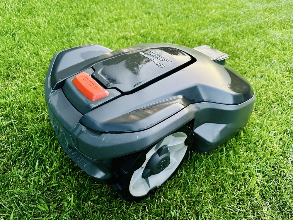 Husqvarna Automower 305 (2020) – robot koszący – serwis ASO