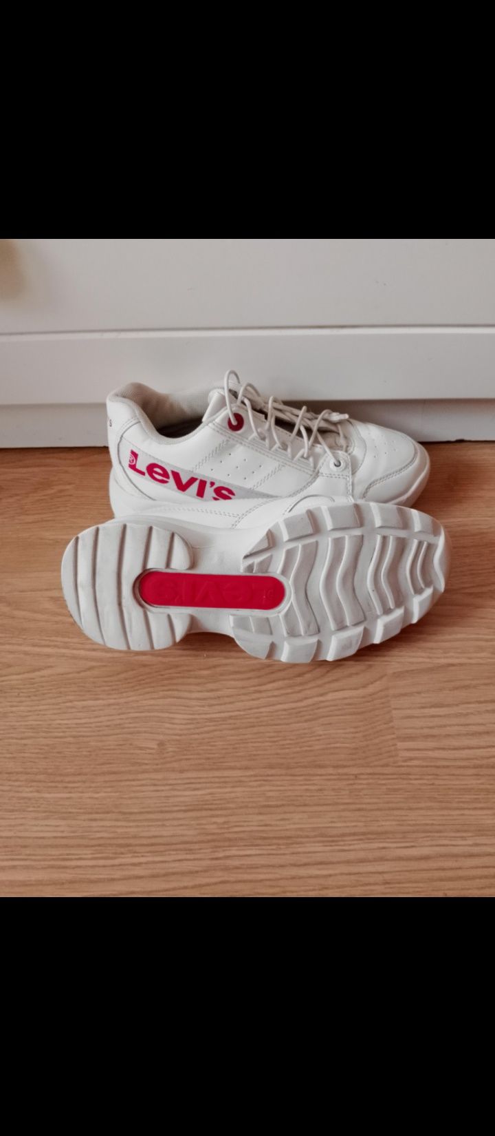 Buty sportowe 35 Levis