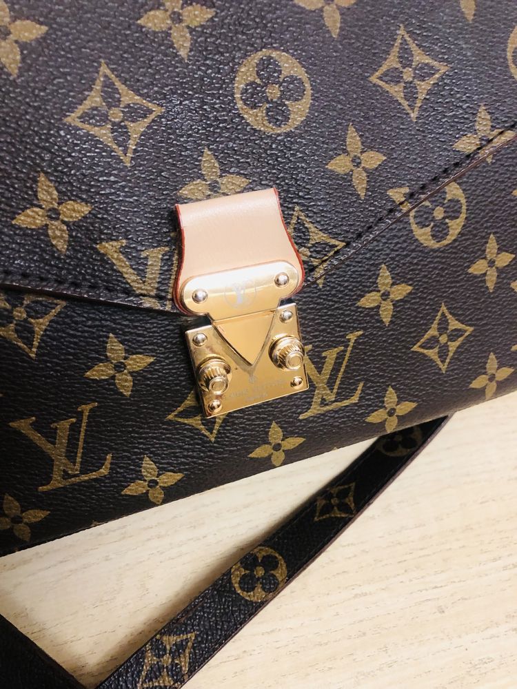 Louis vuitton сумочка