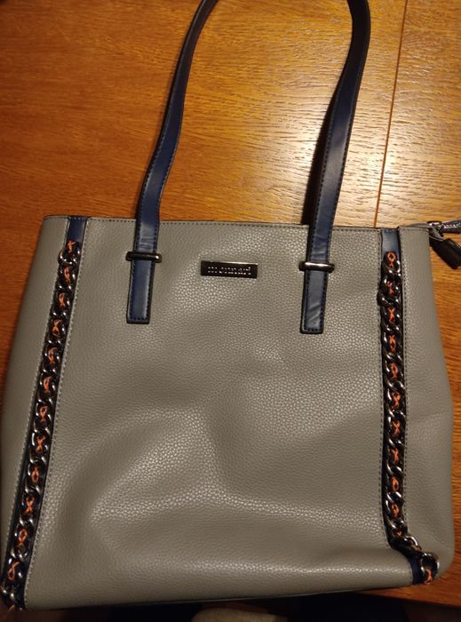 Torebka monnari szara z granatowym paskiem