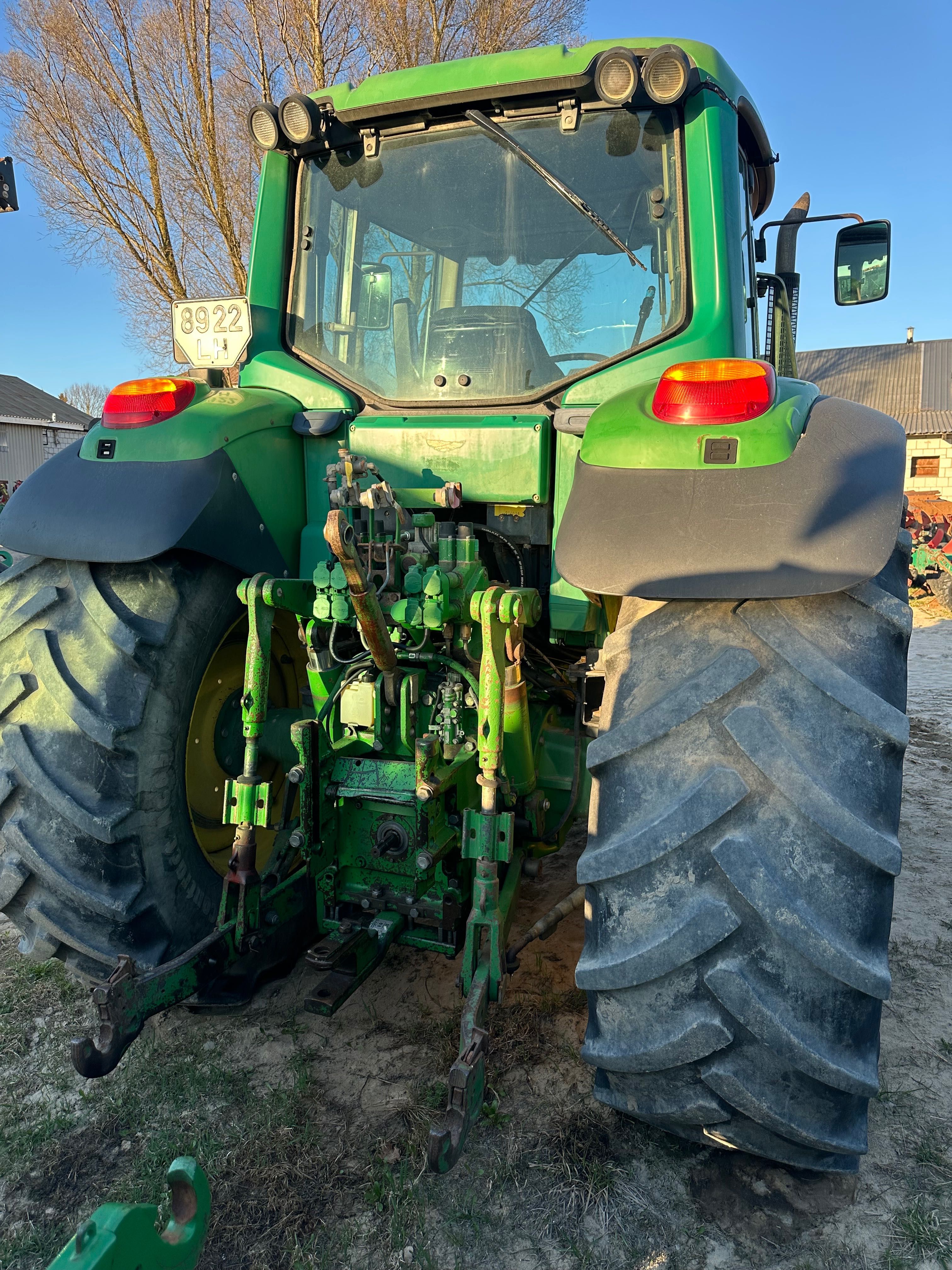 Ciagnik john deere 6820 stan bdb