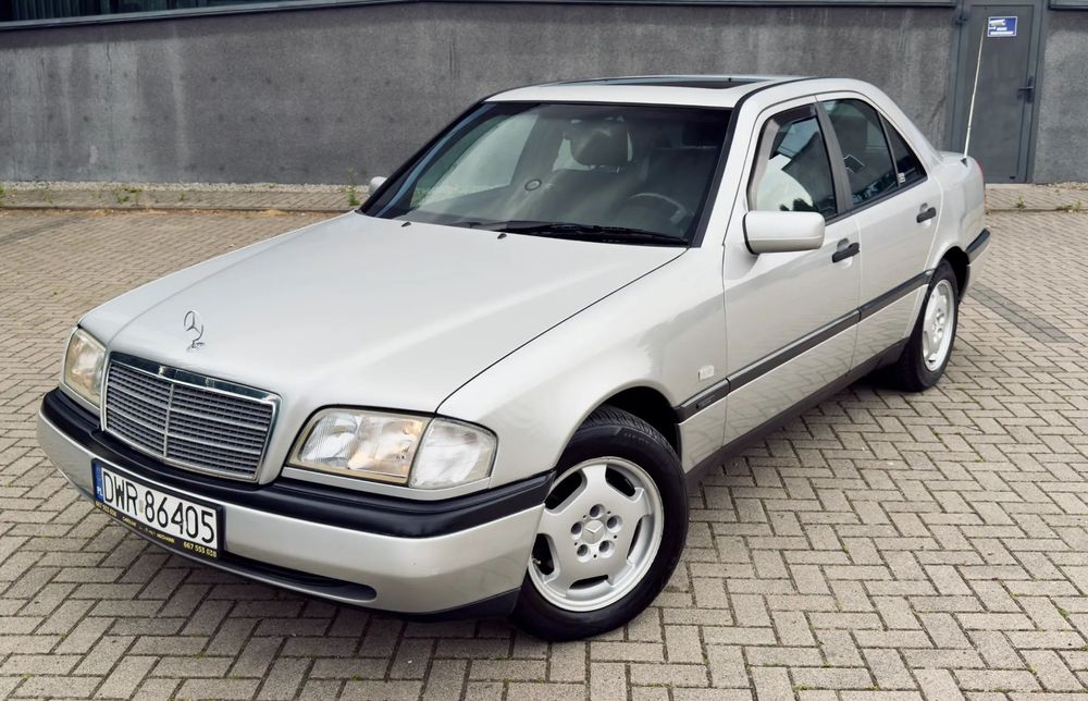 Mercedes-Benz Klasa C 1997 Mercedes-BENZ C180 1.8 benzyna, manual – 205 300KM – Wrocław