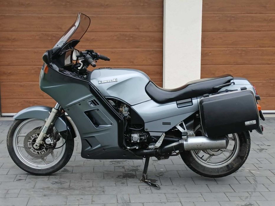 # Kawasaki GTR 1000. Zarejestrowany.