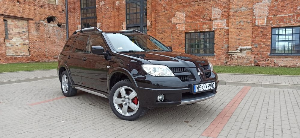 Mitsubishi Outlander 2.0 4x4 gaz Doinwestowany 2007rok