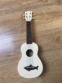 Ukulele MAKALA shark