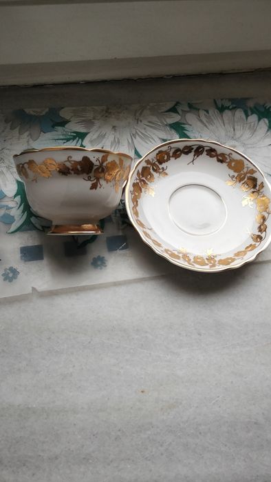 Антикварный фарфорный сервиз