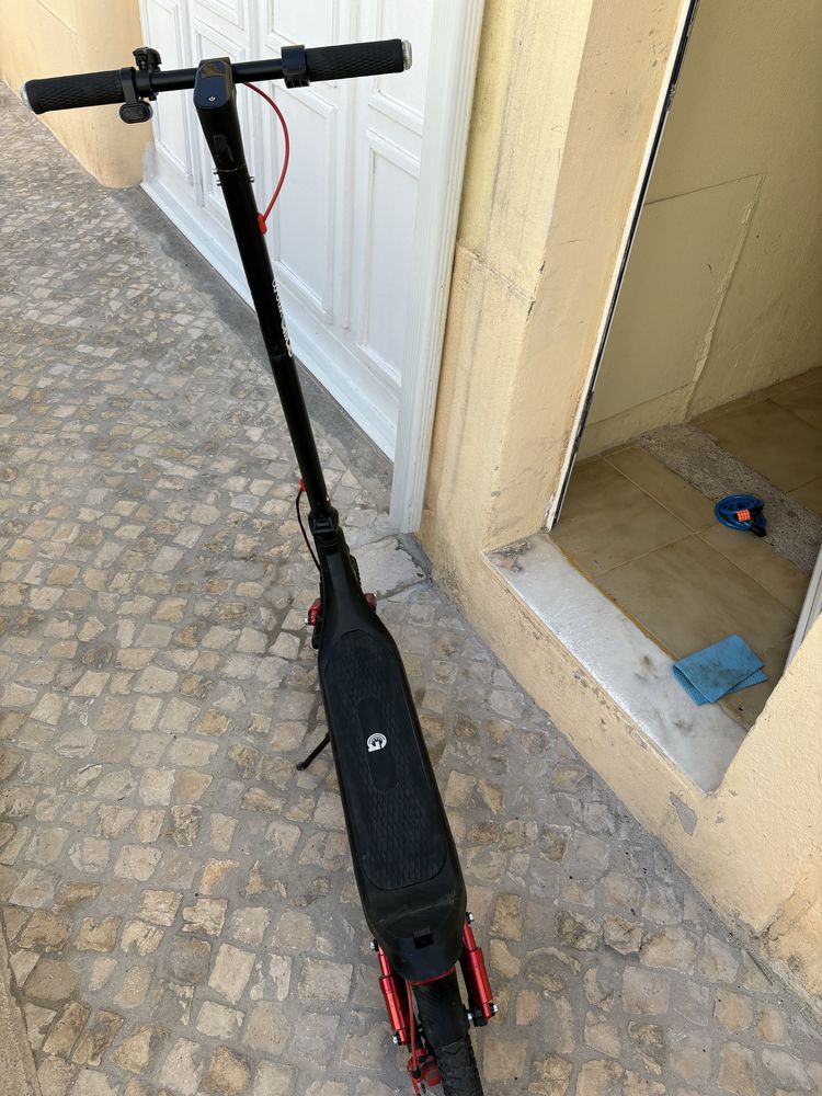 Trotinete urbanglide 100 shark