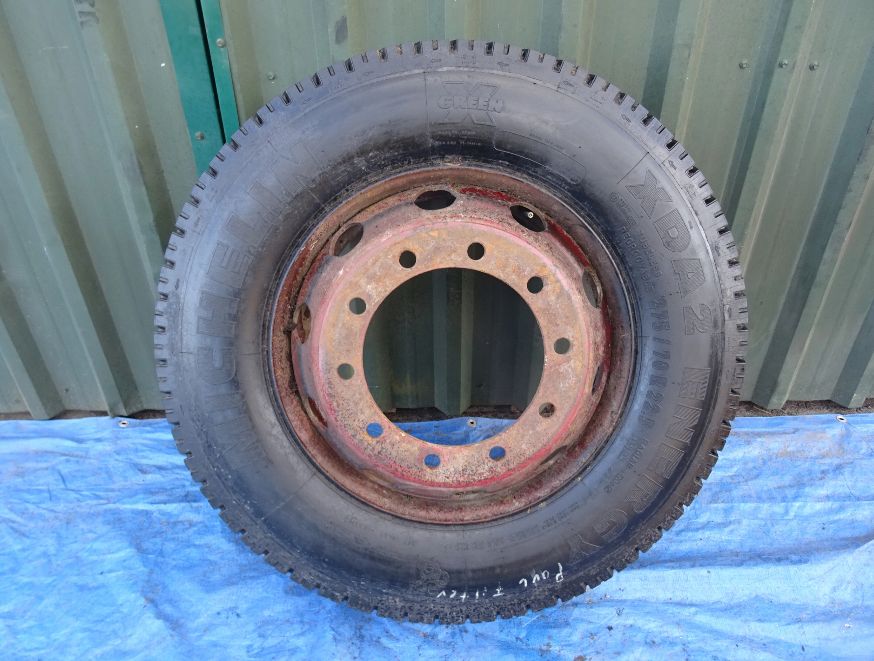 Opona Koło Michelin 275/70 - R 22,5 22.5 Felga