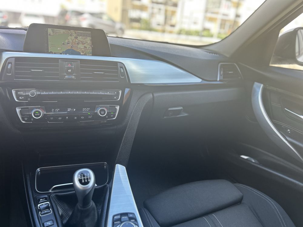 BMW 318 d touring F31 *Sport*