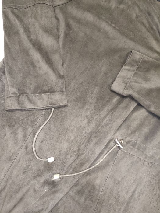 Женская мастерка