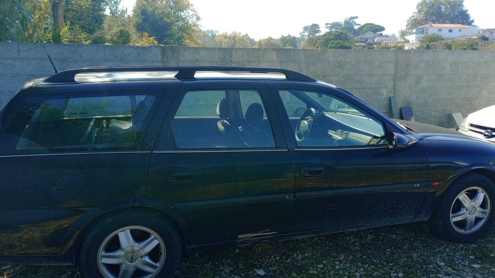 Vendo este carro, opel vectra b caravan