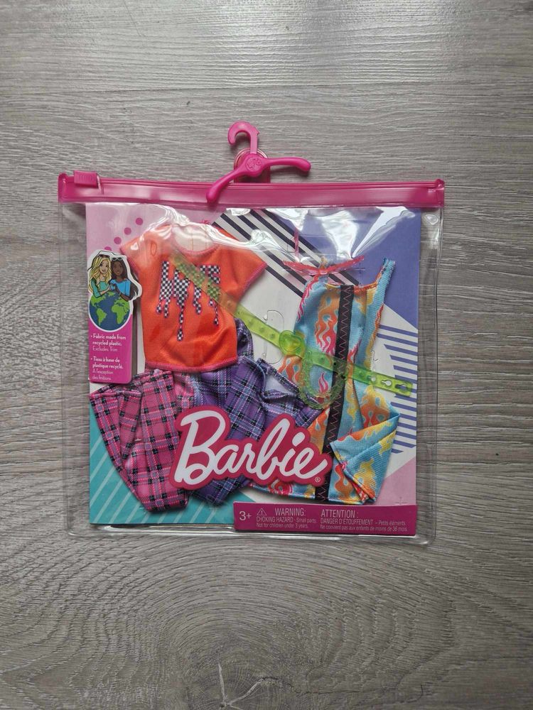 Nowe Barbie zestaw ubranek