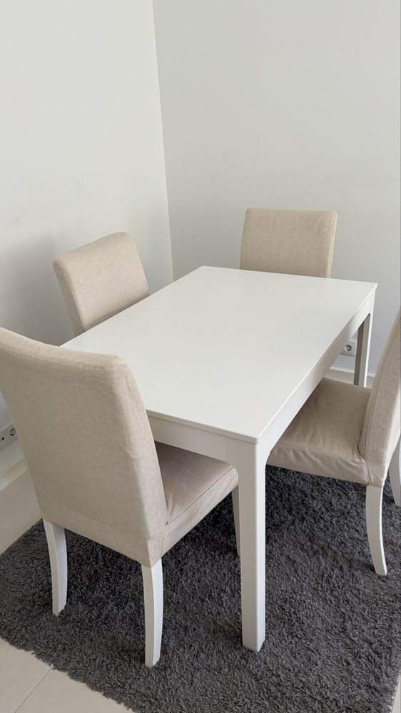 Mesa IKEA Ekedalen | 4 Cadeiras Henriksdal