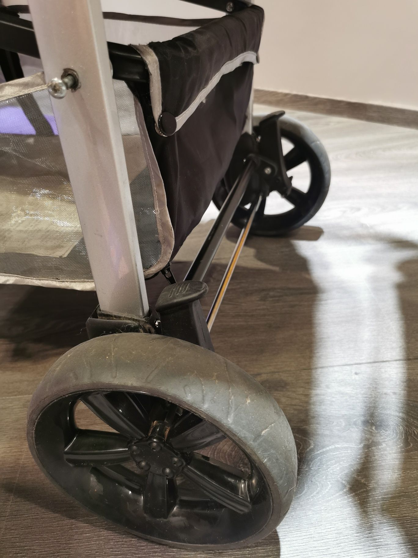 Коляска Zooper Z9 Smart