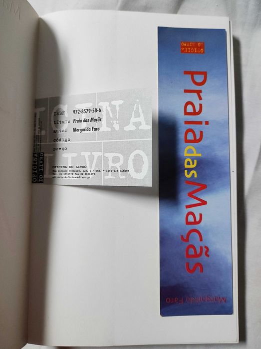 Livro Praia das Maçãs - Margarida Faro (Oficina do Livro)(c/ marcador)