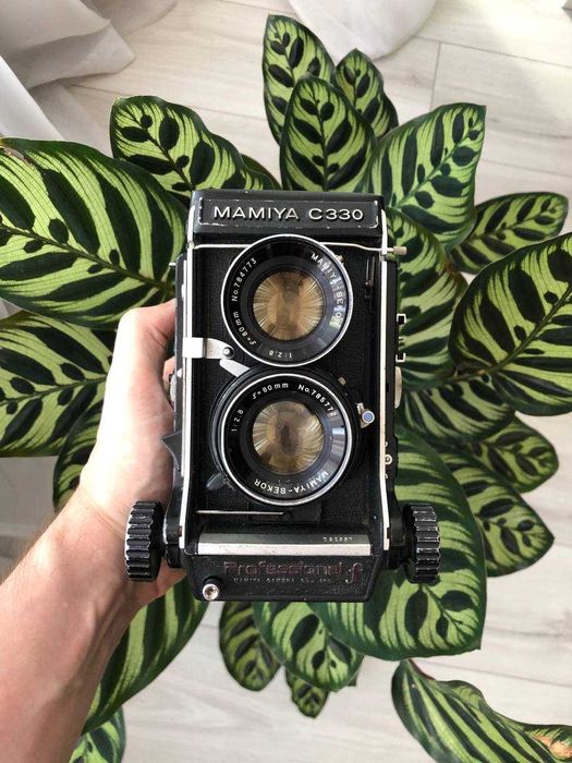 Фотокамера Mamiya C330 з Обєктивом Mamiya Sekor 80mm f2.8 blue dot