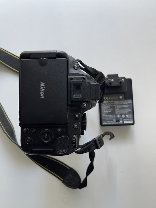 Máquin fotografica Nikon