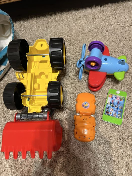 Іграшки для малечі