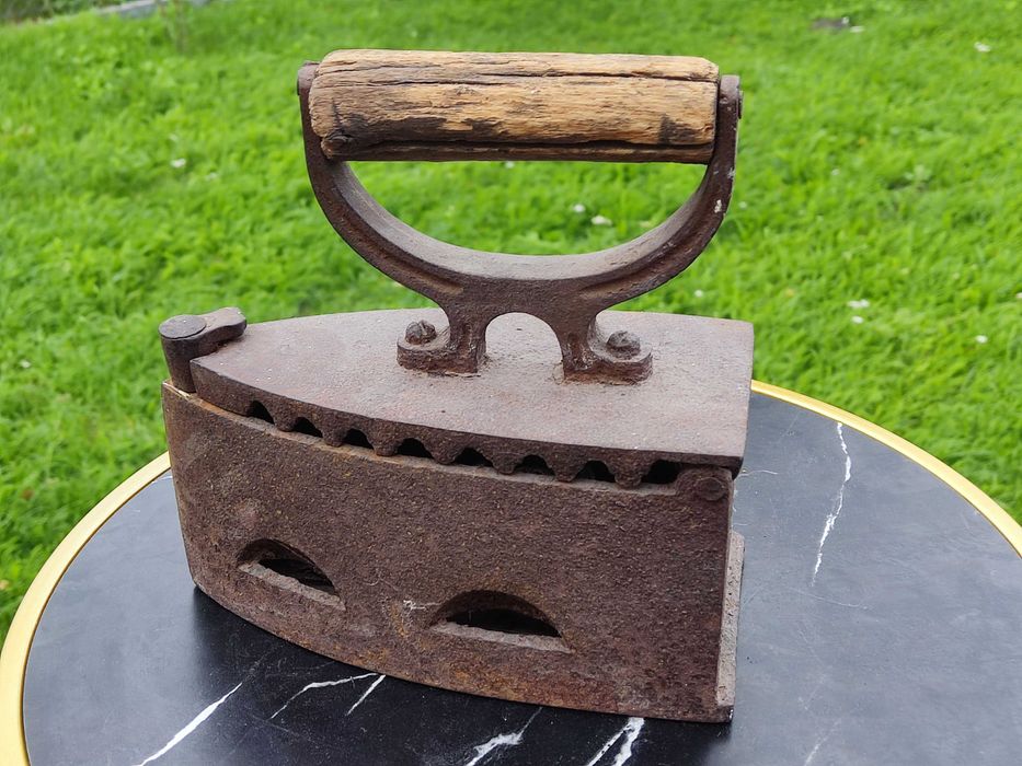 Stare żelazko, antyk