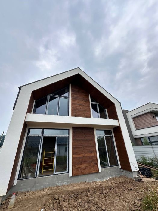 Лісова Буча — сучасний будинок у скандинавському стилі