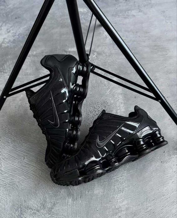 Buty płaskie Nike_Shox_TL_Black_R.37