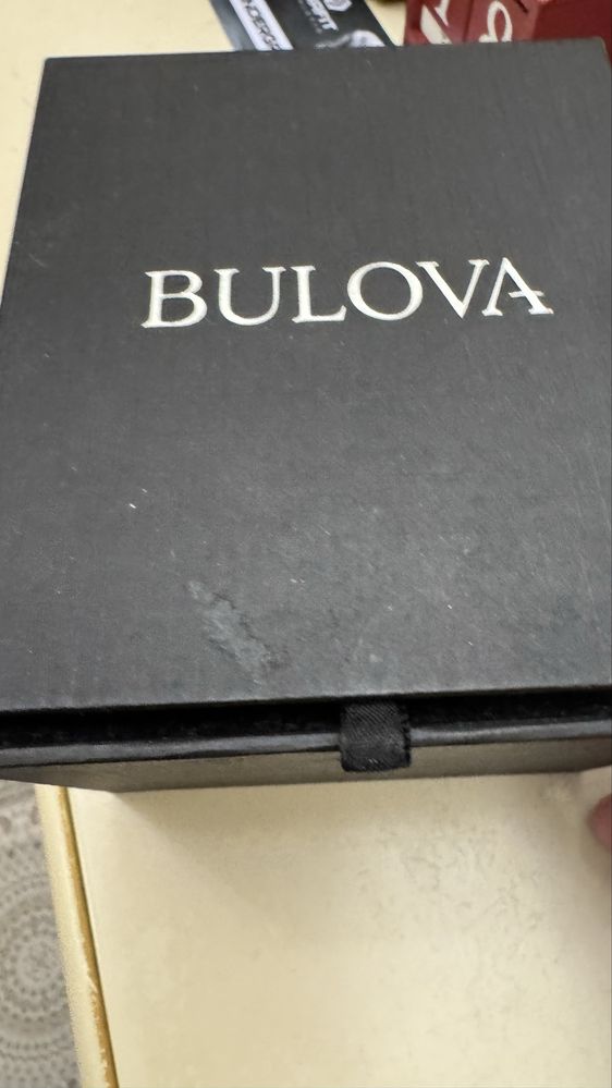 Часы BULOVA ,наручные ,оригинальные