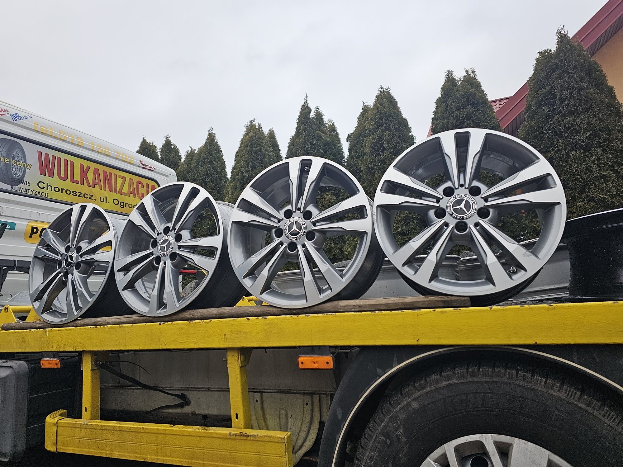 Felgi Aluminiowe Mercedes W212 R17 5x112 ET48-8J+Czujniki Ciśnienia
