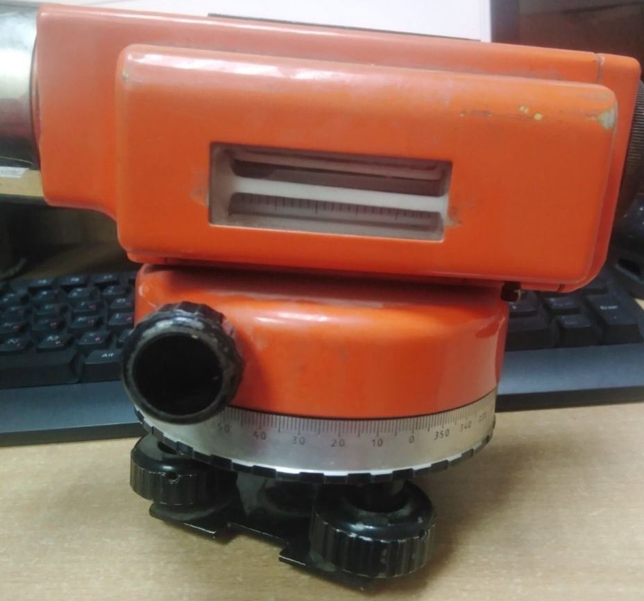Оптический нивелир НИ-3
