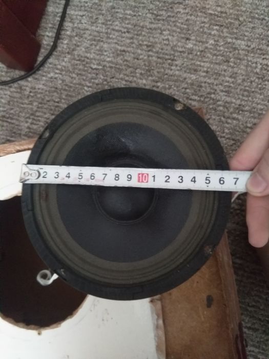 Продам дінамік для саба.