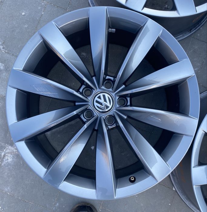 Felgi aluminiowe 19” VW Arteon 3G8 Passat B8 B9 Alltrack Tiguan 5x112