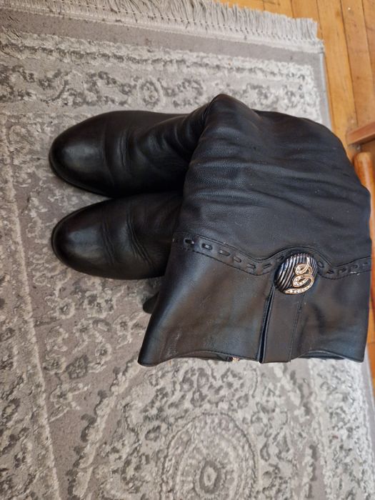 Зимові чоботи з уточненням та осінні /весняні черевичкина підборах