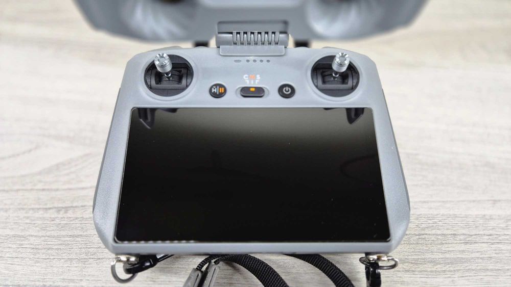 DJI Mini 4 Pro Fly More Combo RC 2  DJI Care Stan Idealny