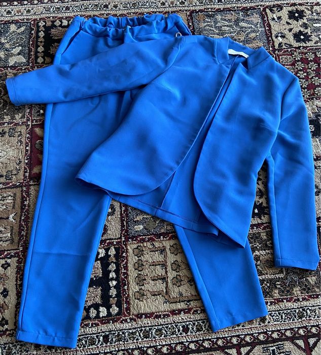 Garnitur damski r.38