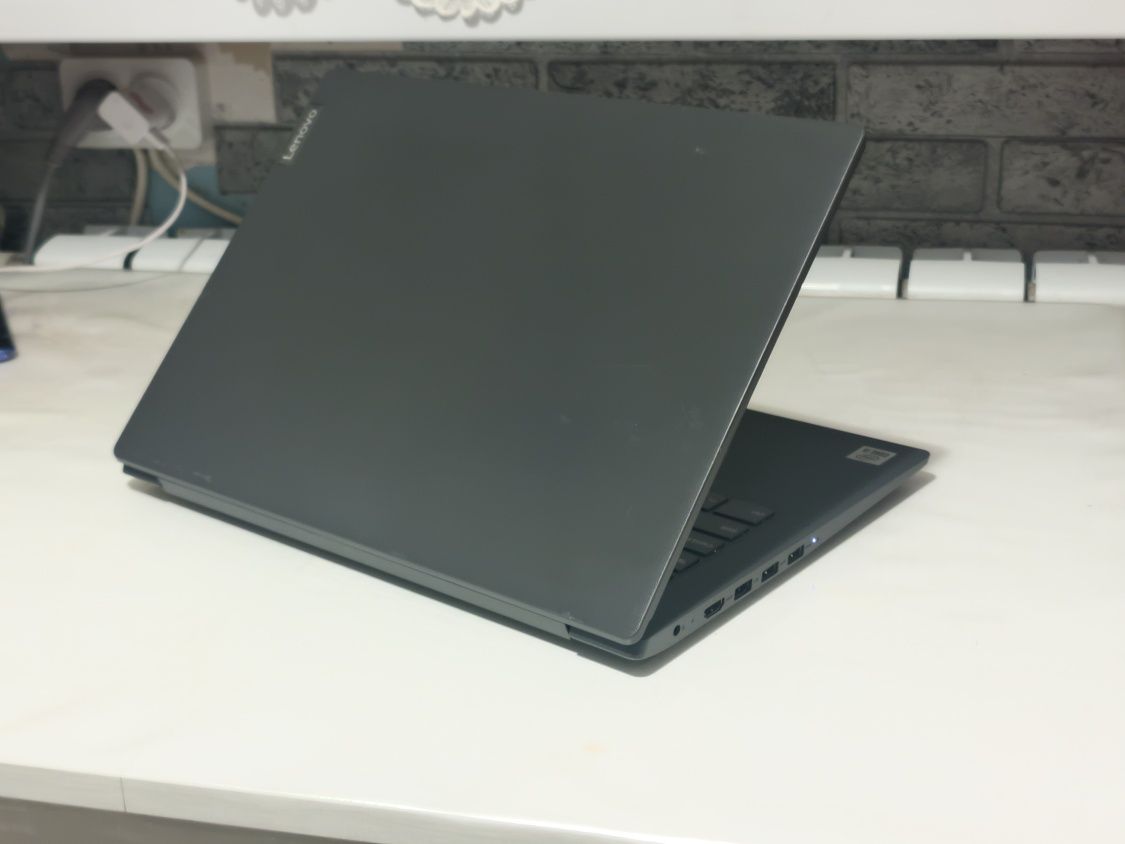 Продам суперсовременный ноутбук Lenovo 14" FullHD 20/512 Core i5