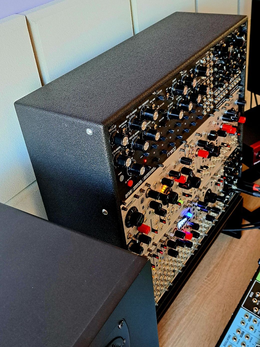 Skrzynia Eurorack - Doepfer A-100LC9v VE PSU3