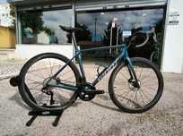 Bicicleta estrada Giant TCR Advanced Pro 0 2025