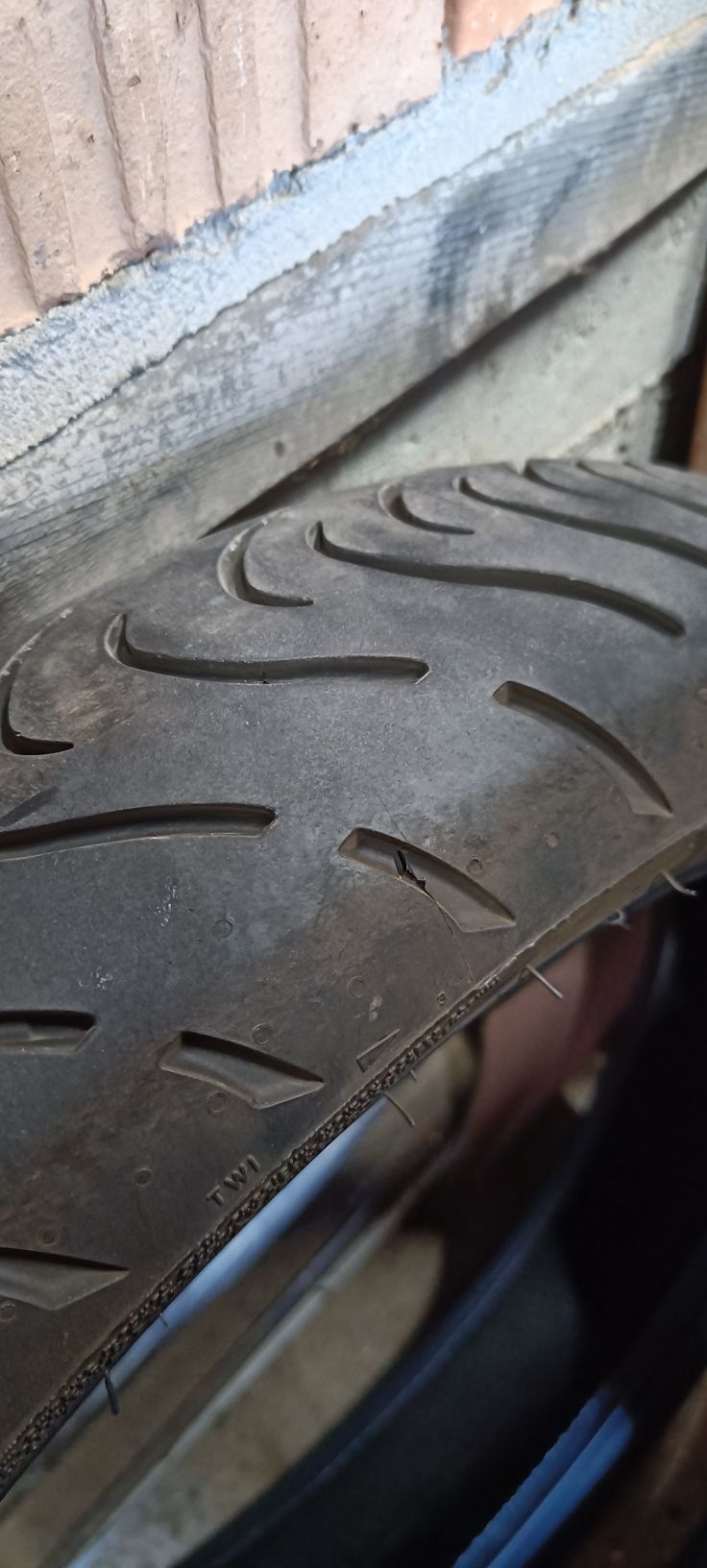 Metzeler 180/50/17 i 120/70/17 2019r roadtec 01