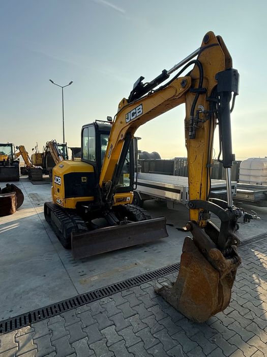 JCB 48z-1  JCB 48Z-1