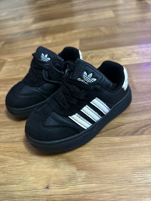 Кросівкий для хлопчика 24 розмір