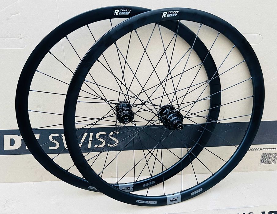 Koła ROSE THIRTY DISC 28" 100x15 142x12 SRAM NX GX RIVAL XDR Tubeless
