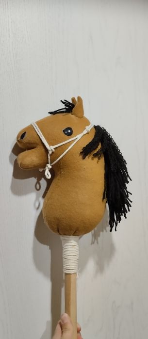 Hobby  horse  a4