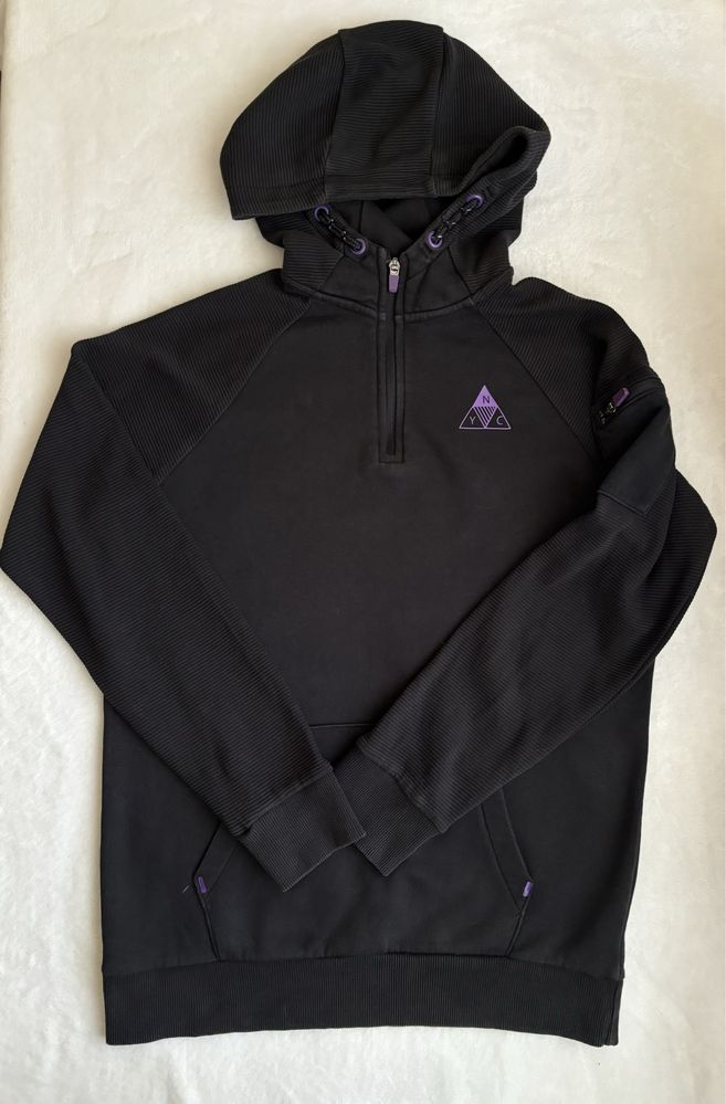 czarna bluza z kapturem m 38