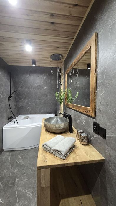 Domek z jacuzzi nad jeziorem (ognisko,duża wanna)