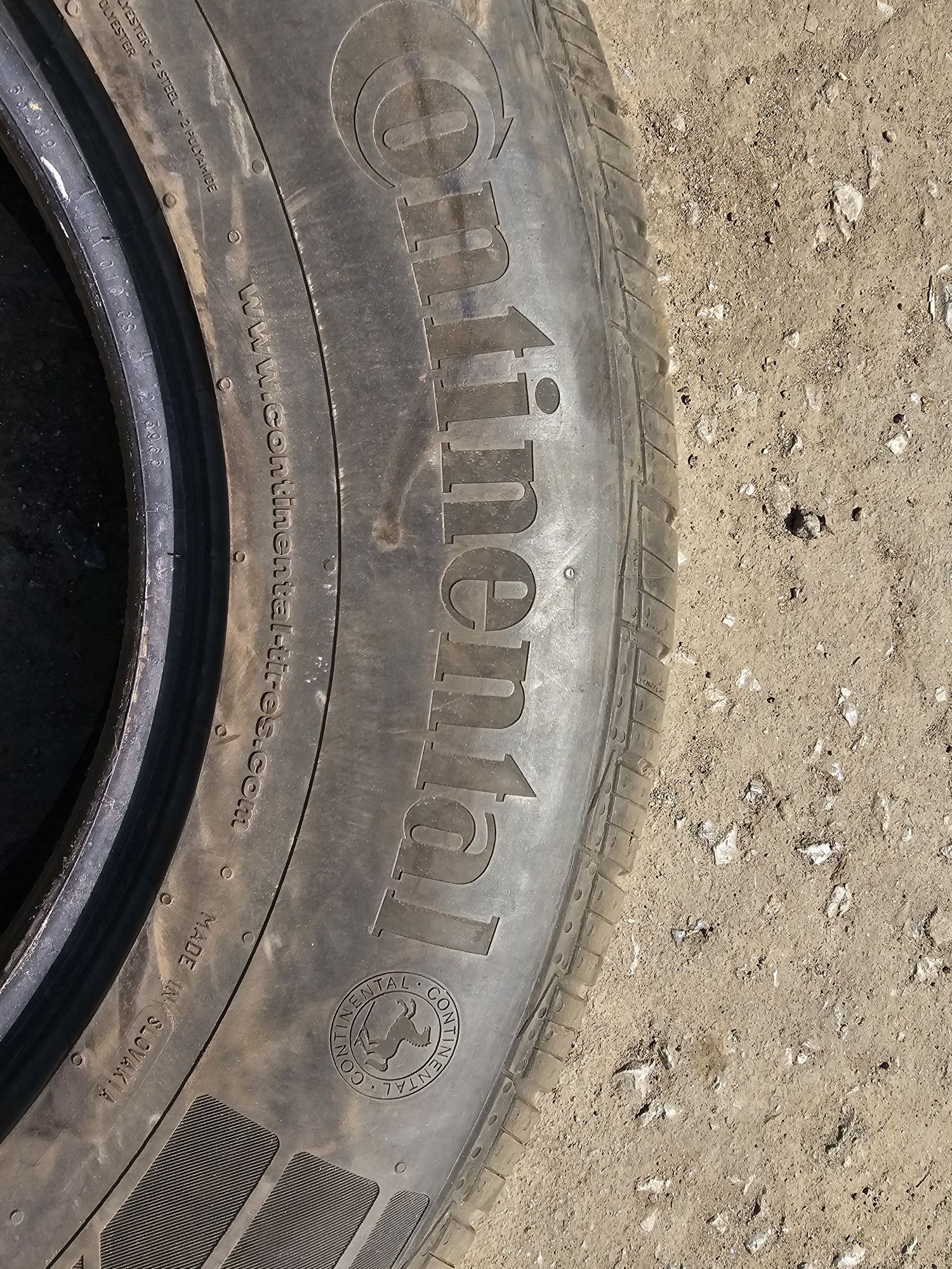 Продам резину continental conti cross contact lx2 245/70 16